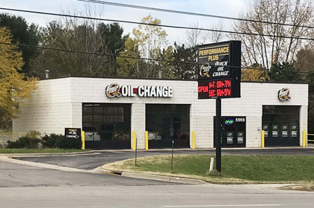 oil change store in Kentwood