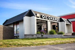 Performance Plus Quick Oil Change - Grand Haven, MI Oil Change