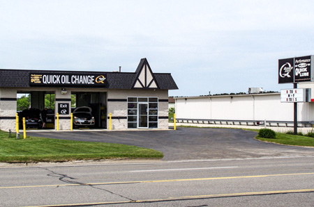oil change store in Gaylord