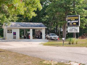 Holton Rd Oil Change Location, Muskegon